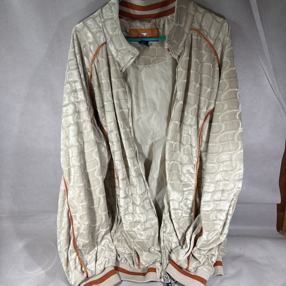 Veezo Wear Warm Ups/Casual Wear Size 2XL Soft Cream And Orange Color
